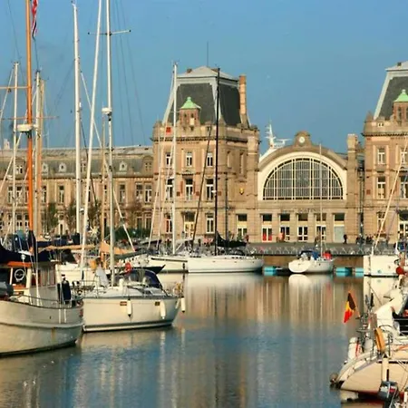 Beautiful With Outdoor Heating Ostende